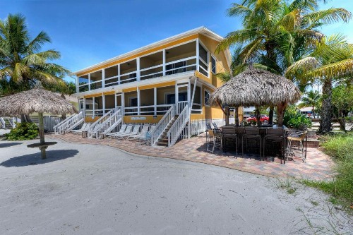 Tiki On The Beach - image 12