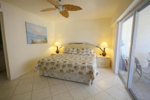 Island House Beach Club 3E - image 8