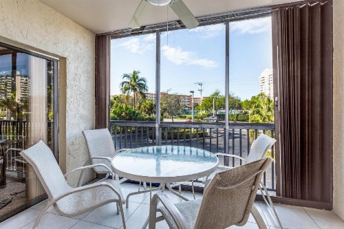 Ocean Breeze Condo - image 4
