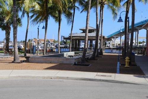 Harbor House 205 - image 3