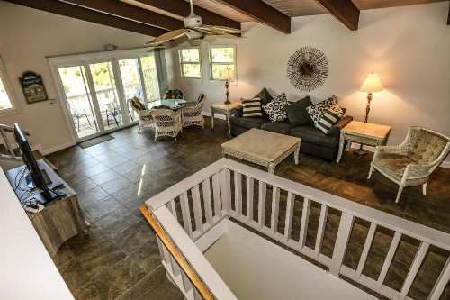 7900 Estero - image 6
