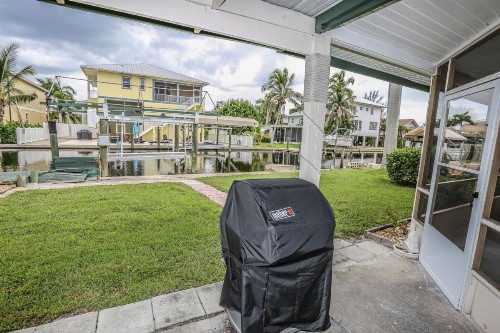 238 Flamingo - image 9