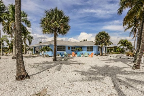 3561 Estero Blvd Estero Sunset - image 12