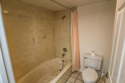 Riviera Club 1003 - image 8