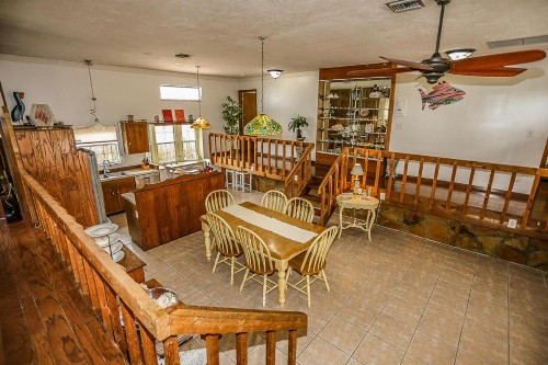 185 Mid Island - image 12