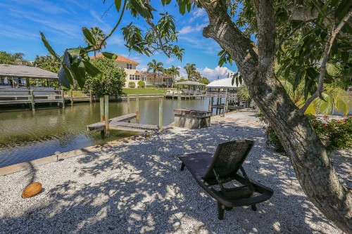 8297 Estero - image 8