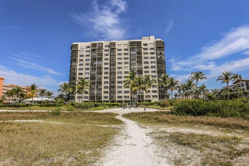 Riviera Club 1001 - image 2