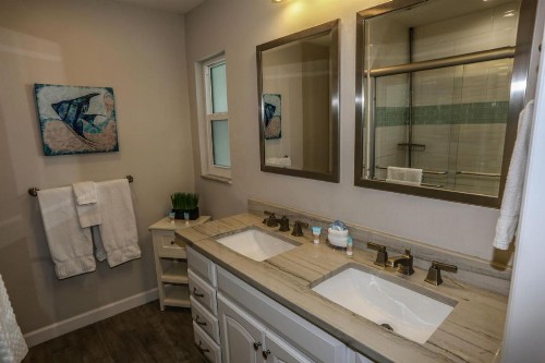 44 Fairview Blvd. - image 2
