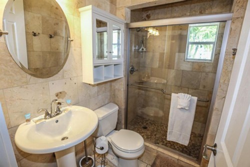 2518 Estero - image 9