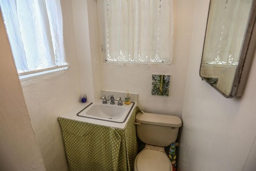 269 Driftwood Manor - image 9