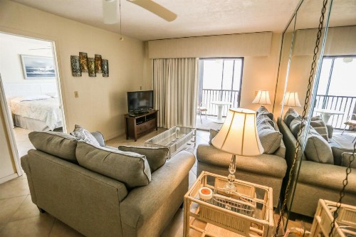 Riviera Club 803 - image 11