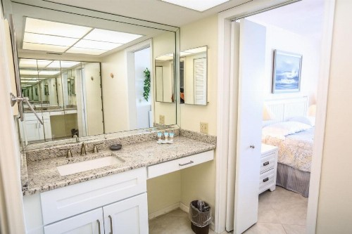 Riviera Club 803 - image 6
