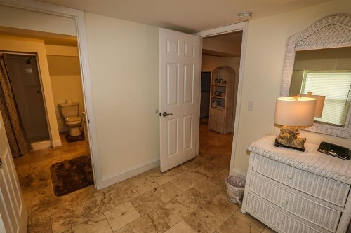 936 San Carlos - image 8