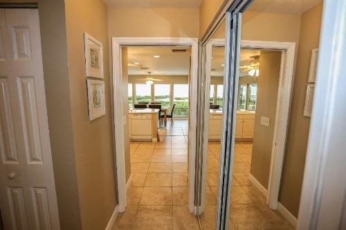 7964 Estero - image 11