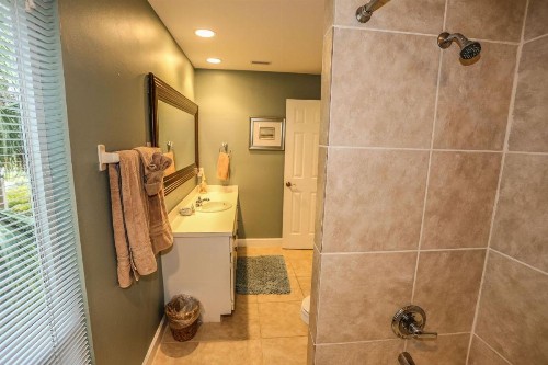7964 Estero - image 7