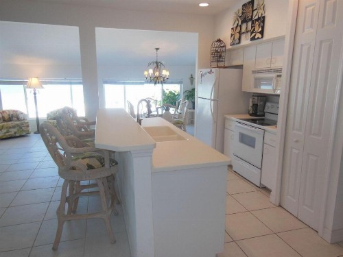5400 Estero Blvd. - image 6
