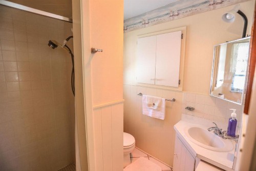 121 Mid Island Drive - image 12
