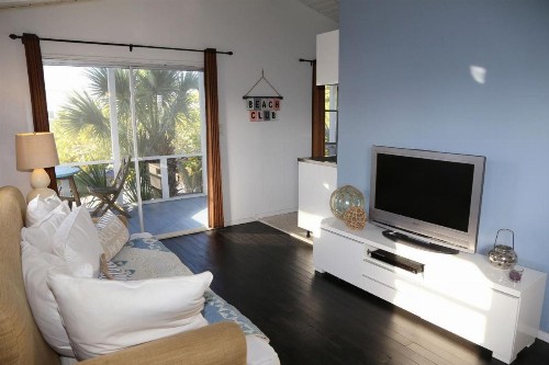 5680 Estero Blvd. - image 11
