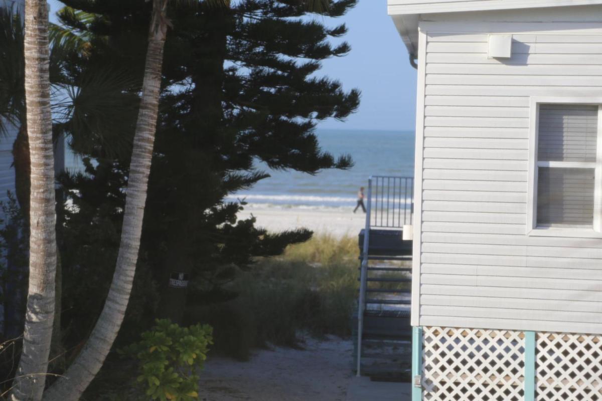 5680 Estero Blvd. - image 6