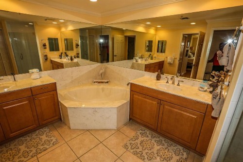 Bella Lago 541 - image 9