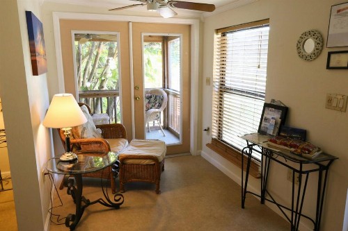 210 Miramar - image 11