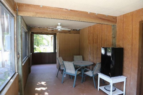 210 Miramar - image 8