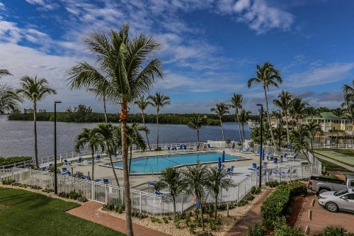 Boardwalk Caper by Distinctive Beach Rentals - image 1