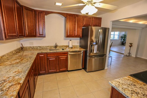 8211 Estero Blvd. - image 6
