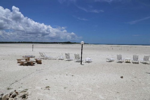 Castle Beach 303 - image 10