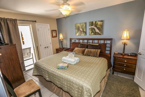 Castle Beach 303 - image 12