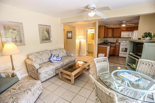 106 Tropical Shores Manor - image 6