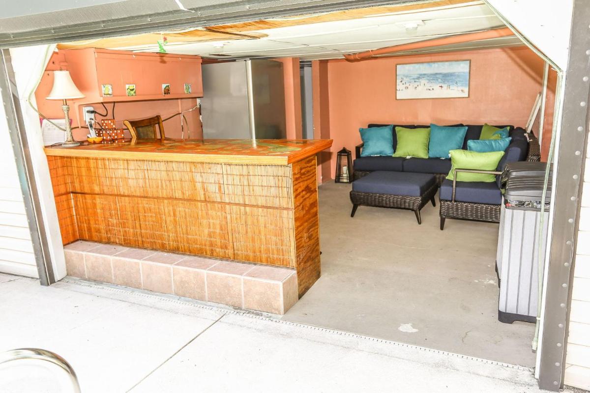 132 Gulf Island - M - image 7