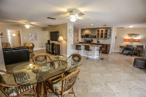 8339 Estero Blvd. - image 9