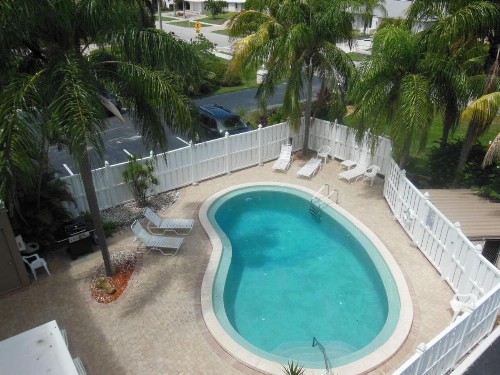 Castle Beach 204 - image 7