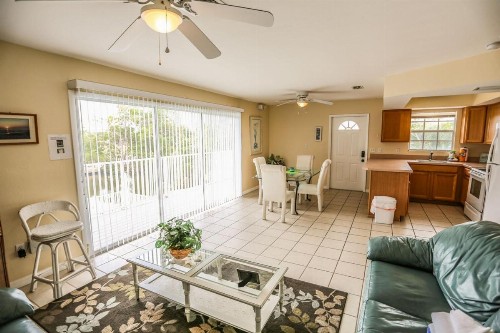 106 Tropical Shores #4 - image 1