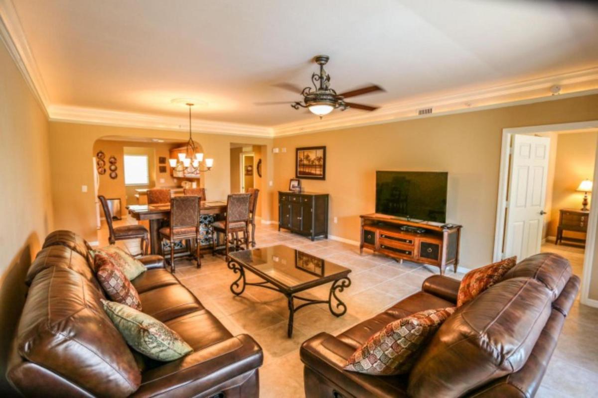 Bella Lago 423 - image 6