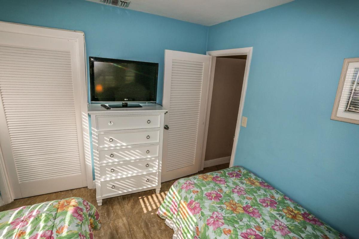 271 Ibis Street - image 7