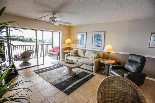 Windward Point 608 - image 12