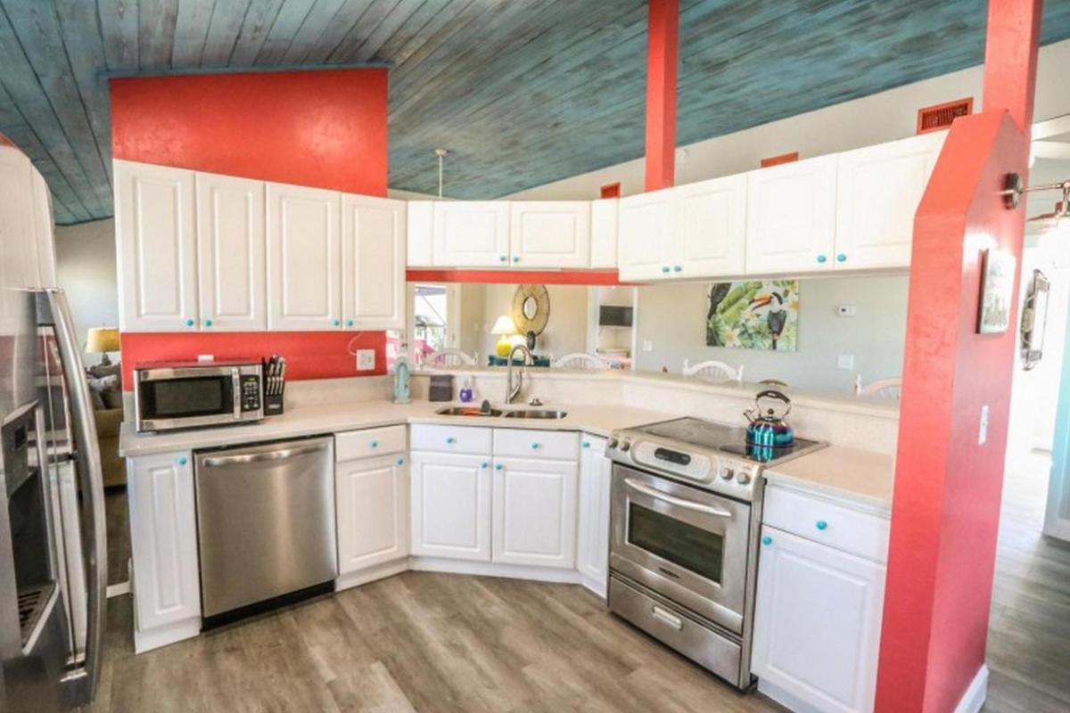 5220 Avenida Pescadora Whole House - image 6