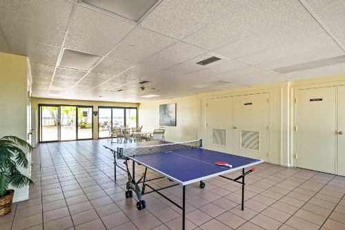 Waterfront Fort Myers Beach Condo with Pool Access! - image 8