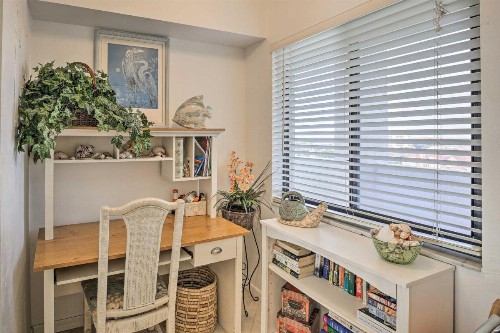 Luxe Beachfront Family Condo with Pool Access and Views - image 9