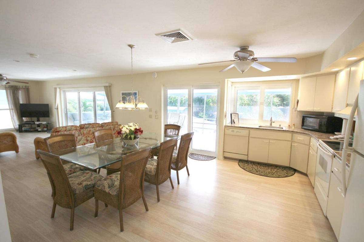 390 Bayland Rd. - image 5