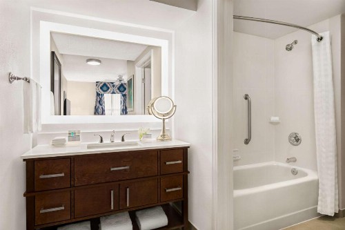 Homewood Suites by Hilton Fort Myers - image 30
