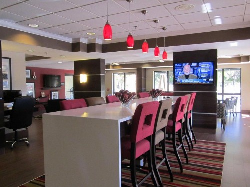Hampton Inn Fort Myers-Airport & I-75 - image 17