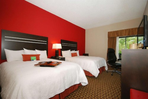 Hampton Inn Fort Myers-Airport & I-75 - image 24