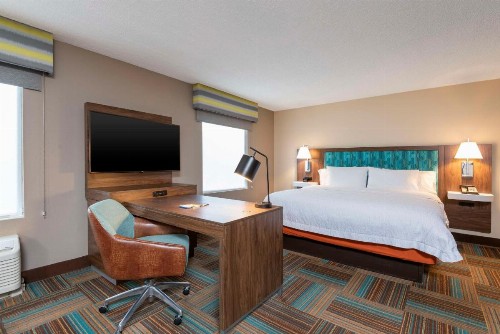 Hampton Inn & Suites Fort Myers-Colonial Boulevard - image 23