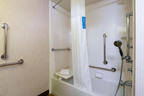 Hampton Inn & Suites Fort Myers-Colonial Boulevard - image 25