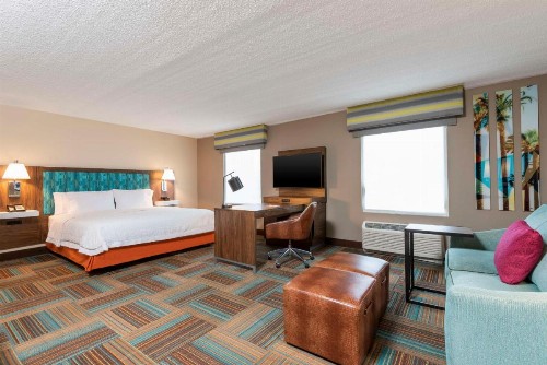 Hampton Inn & Suites Fort Myers-Colonial Boulevard - image 29