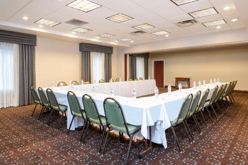 Hampton Inn & Suites Fort Myers-Colonial Boulevard - image 41