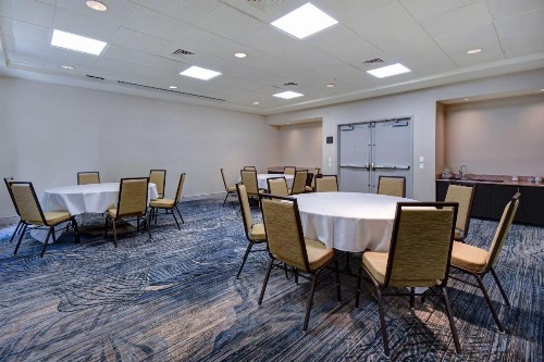Hilton Garden Inn Fort Myers - image 15